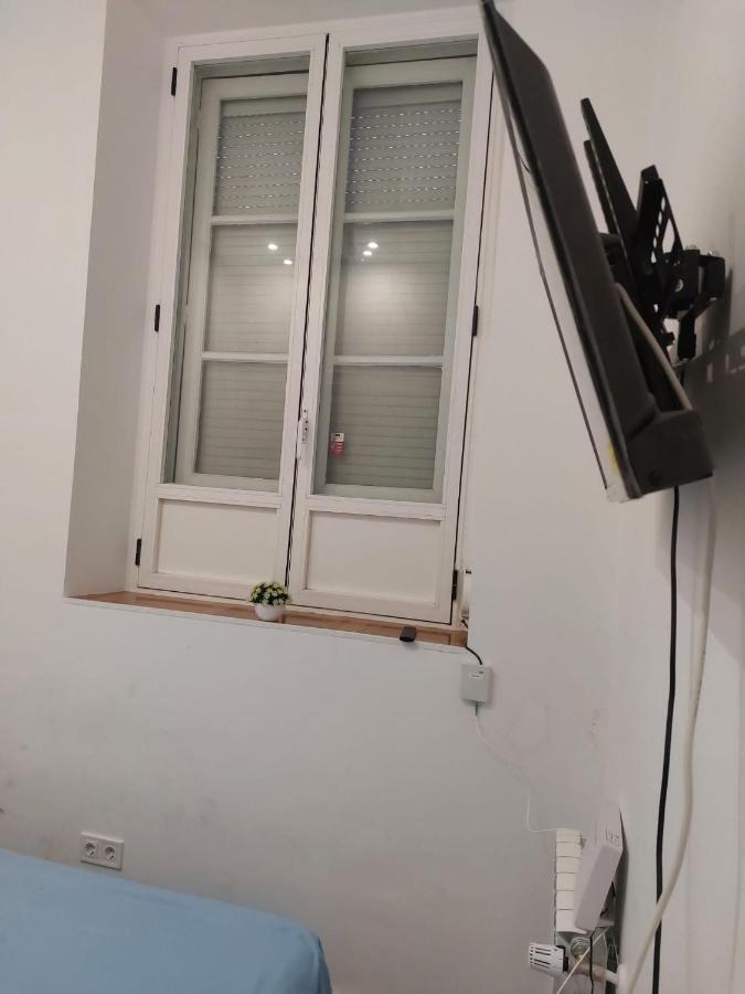 Habitacion En Madrid Appartement Buitenkant foto